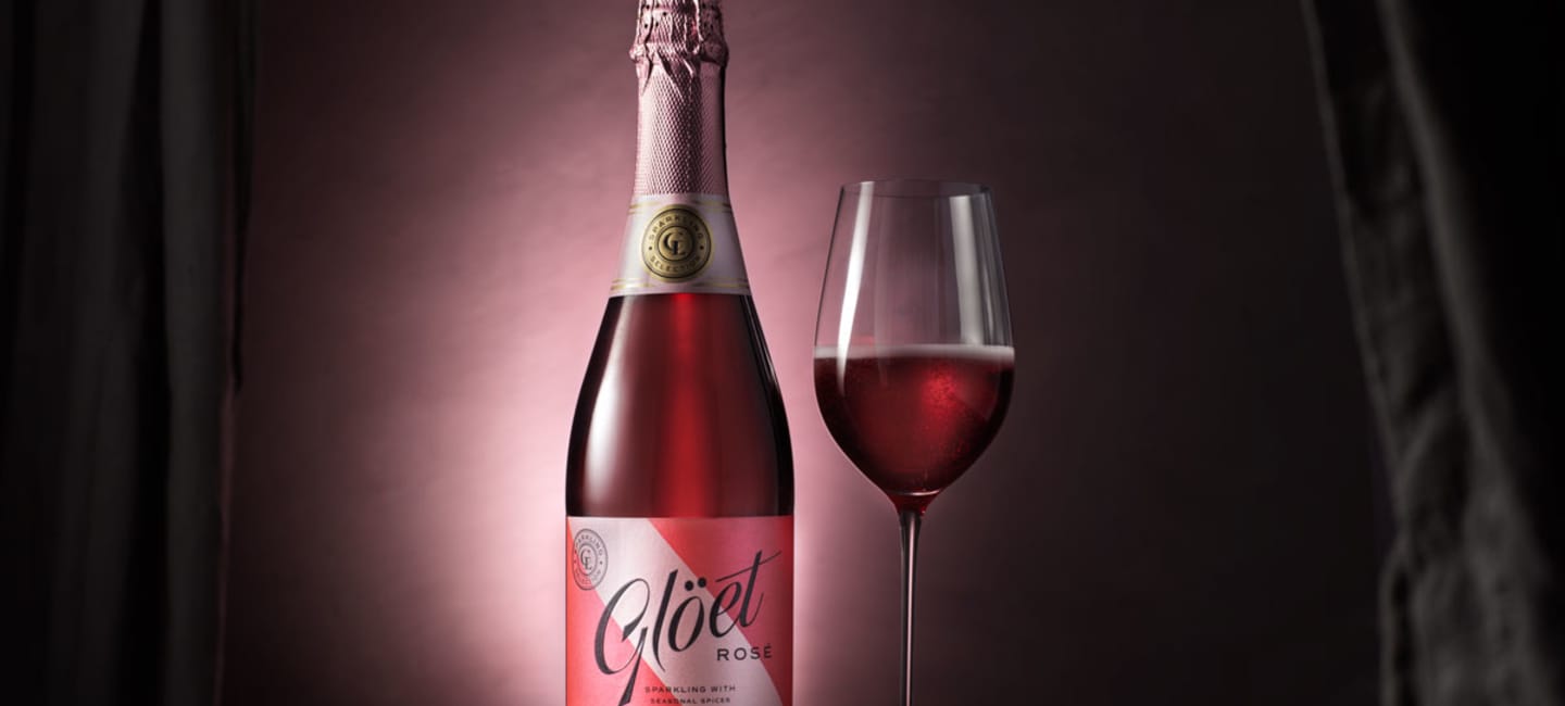 Glöet Rosé sparkling glögg, lanseras vintern 2023.