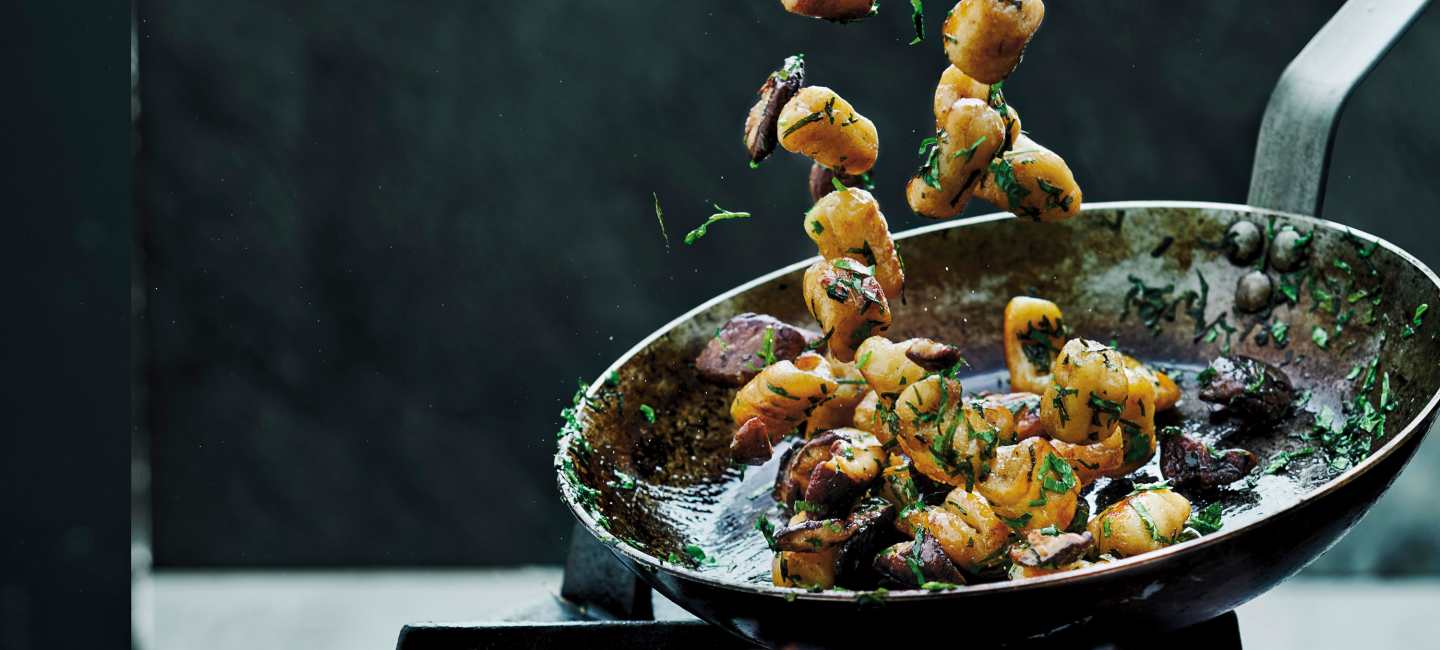 Gnocchi med shiitake och parmesan från boken "Potatis".