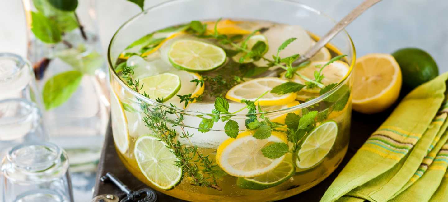 Vinbål, recept med mynta och citron.