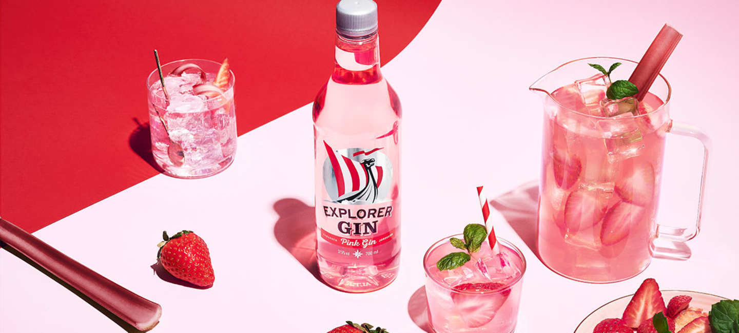 Explorer Pink Gin med smak av jordgubb och rabarber