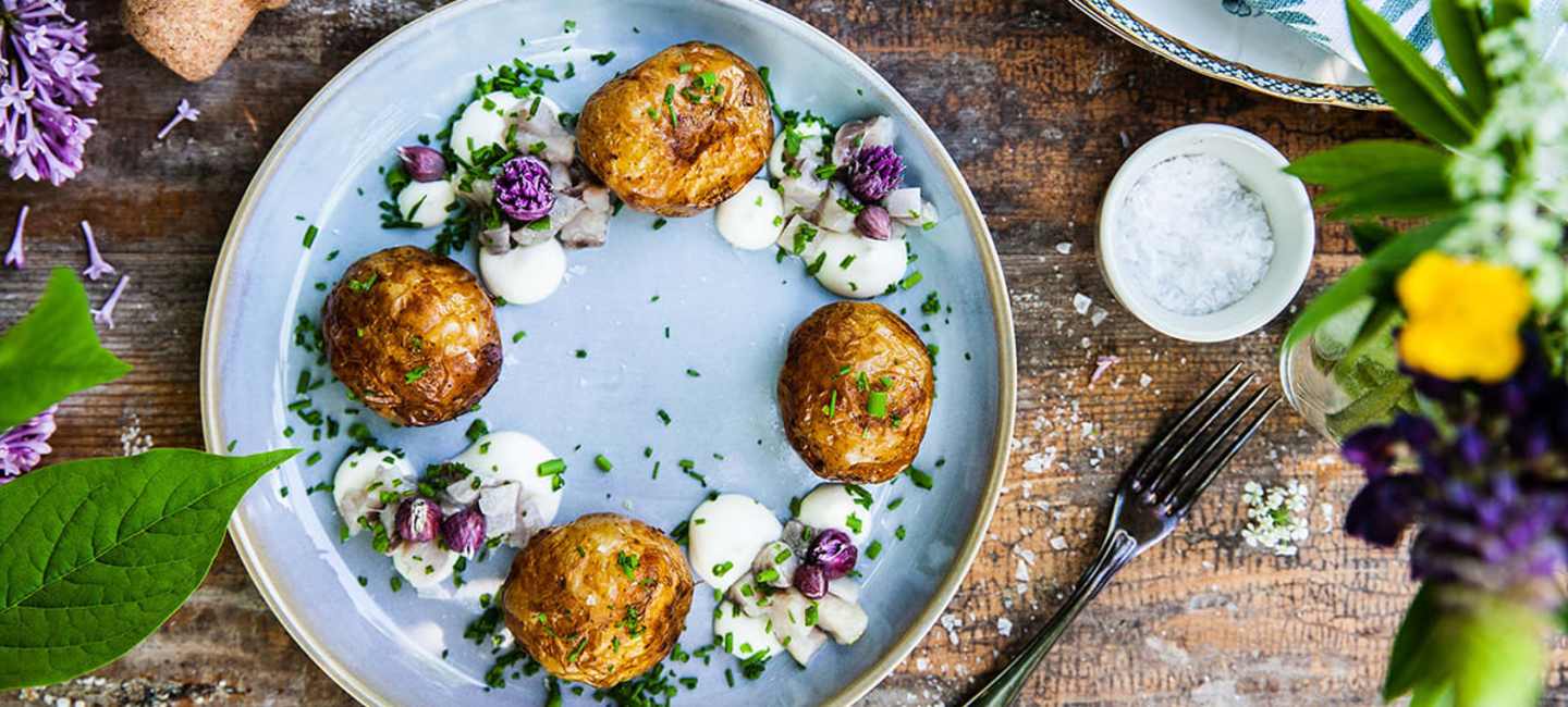 Friterad färskpotatis med citrussill