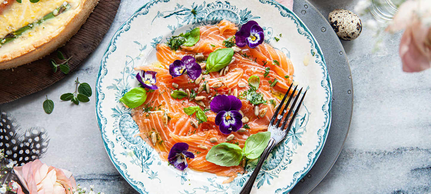 Laxcarpaccio med citrondressing