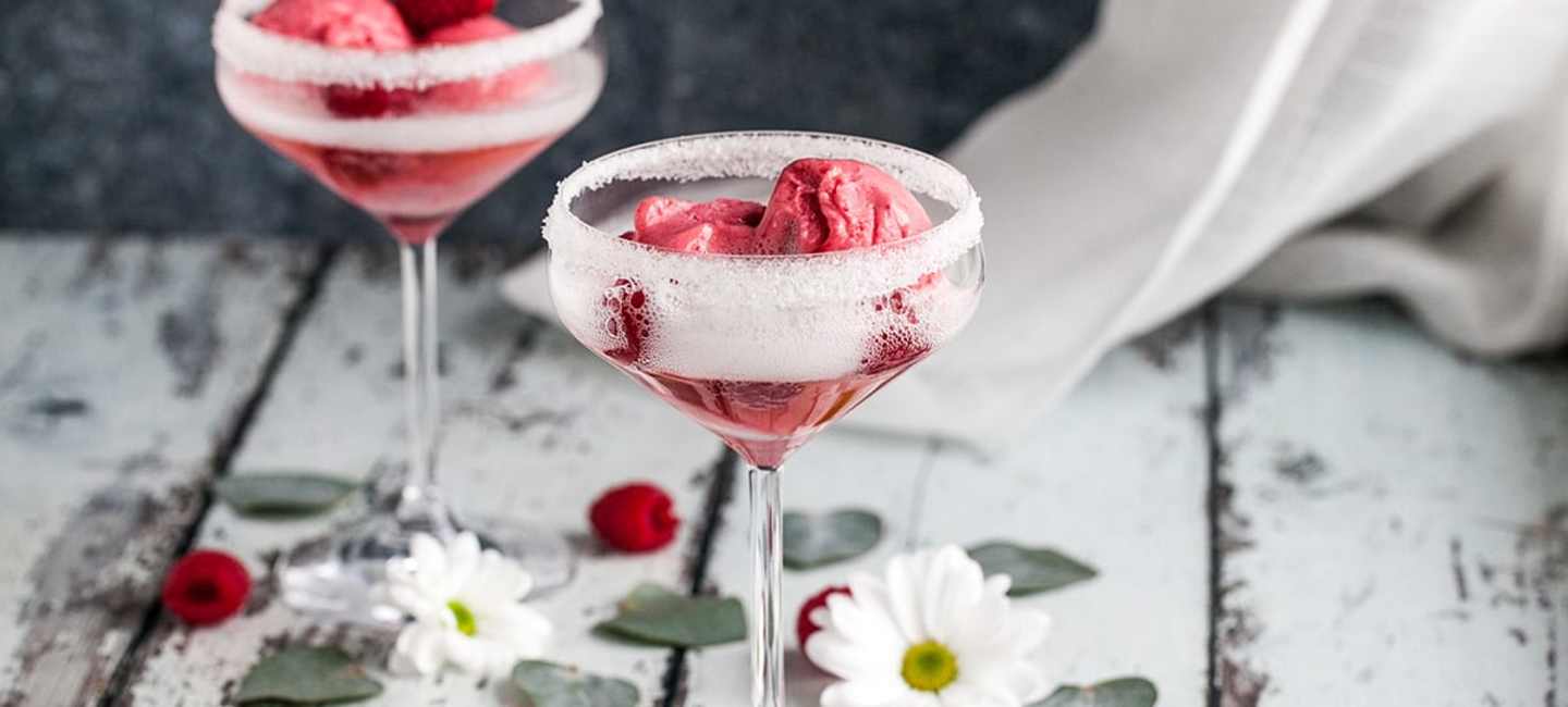 Hallonsorbet i bubbel
