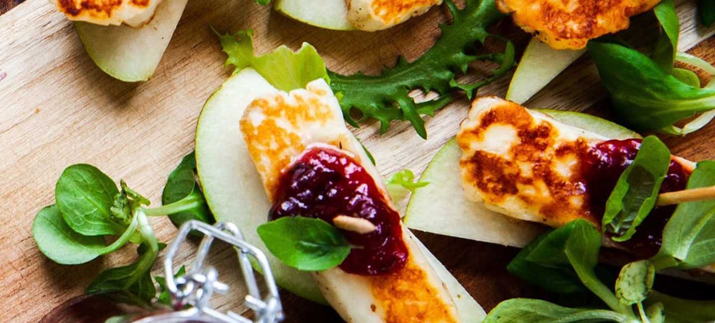 Päronsnittar med halloumi