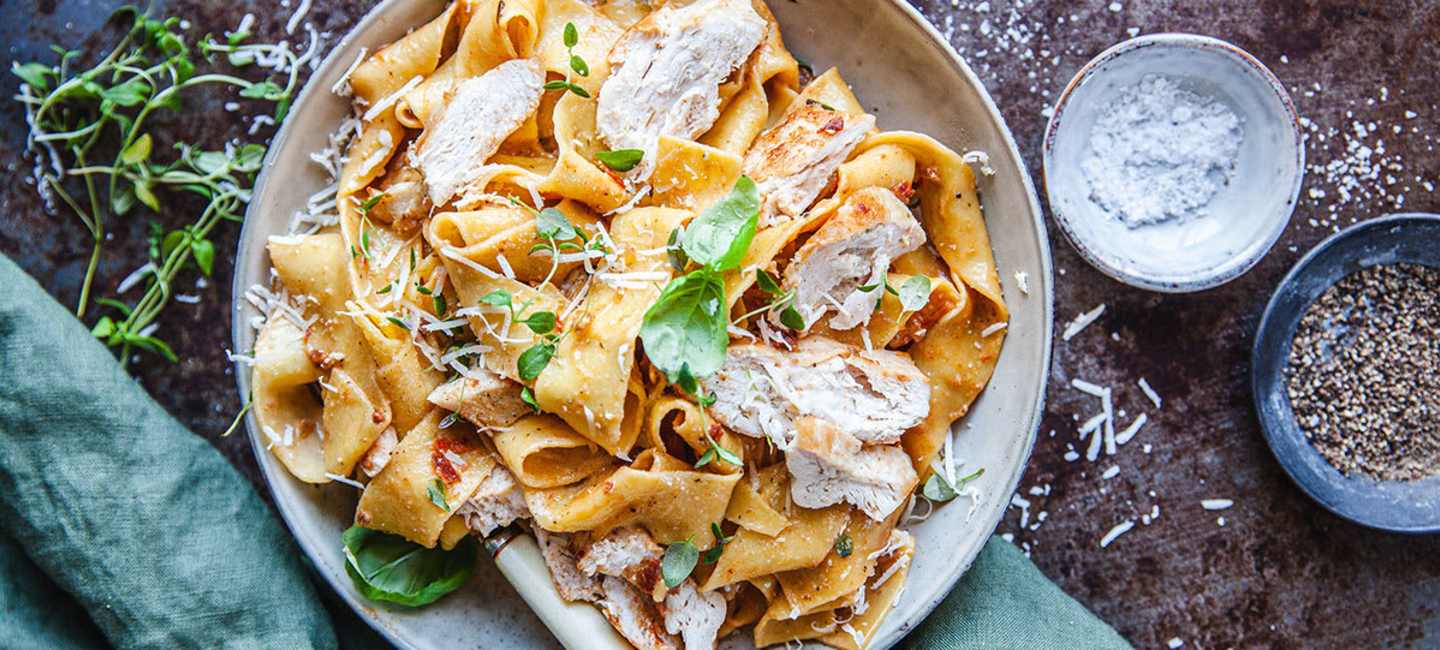 Pasta Alfredo med kyckling.