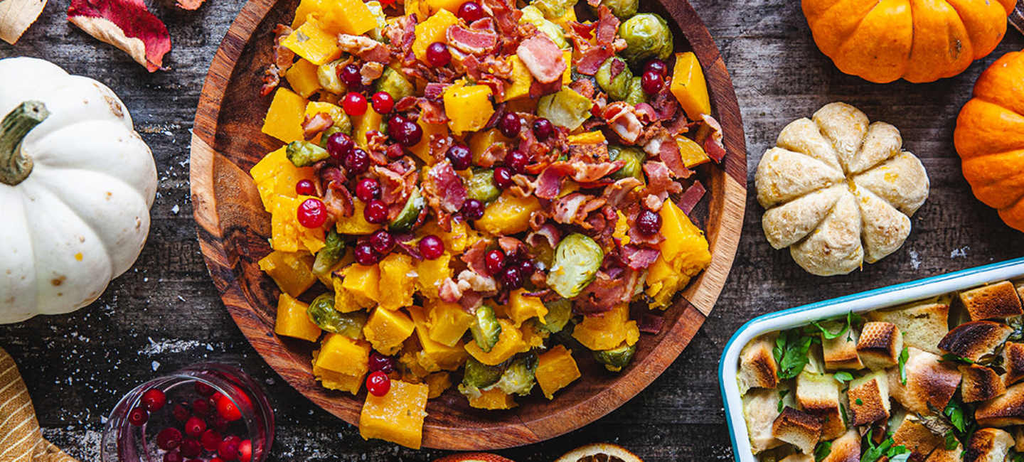 Rostad pumpa med brysselkål och bacon