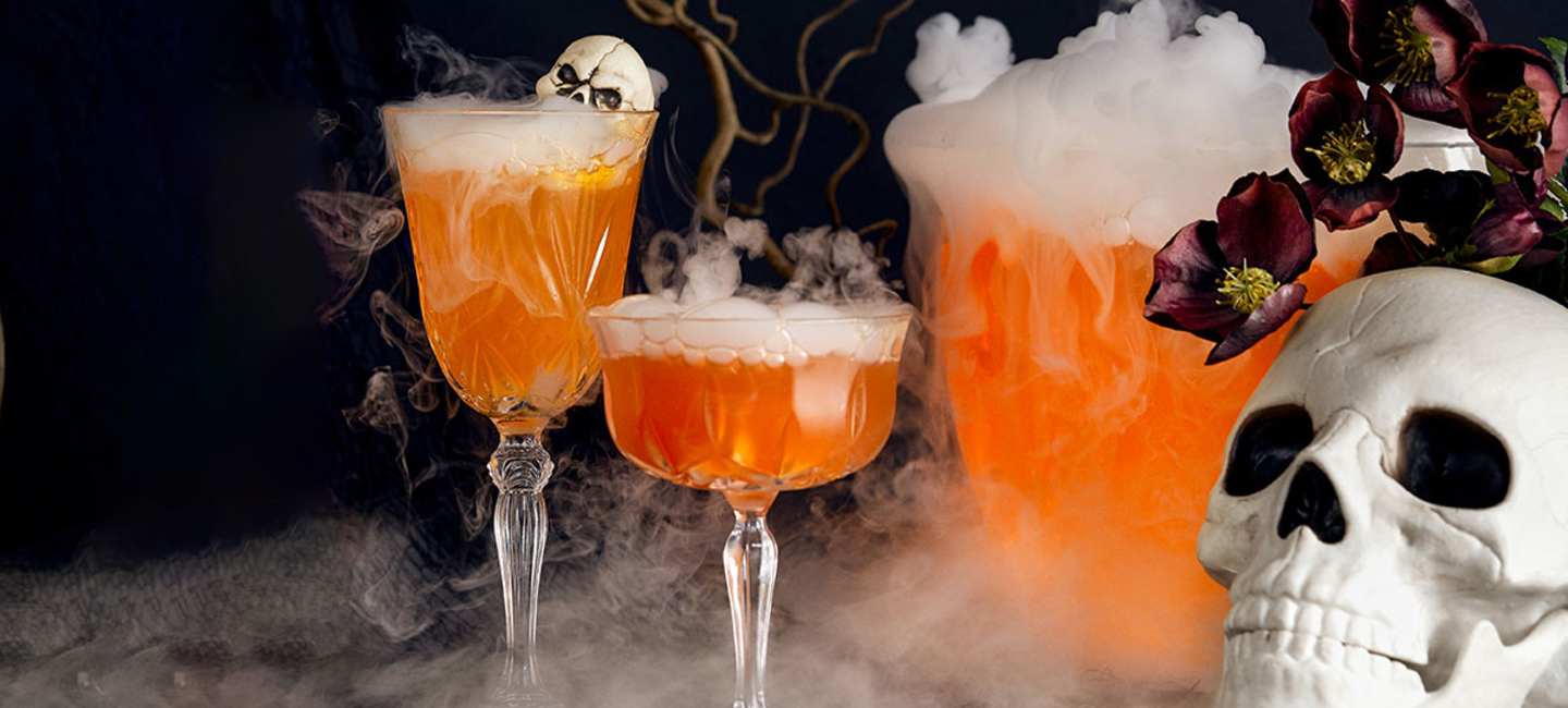 Klassisk halloweendrink: Rykande Häxkittelbål.
