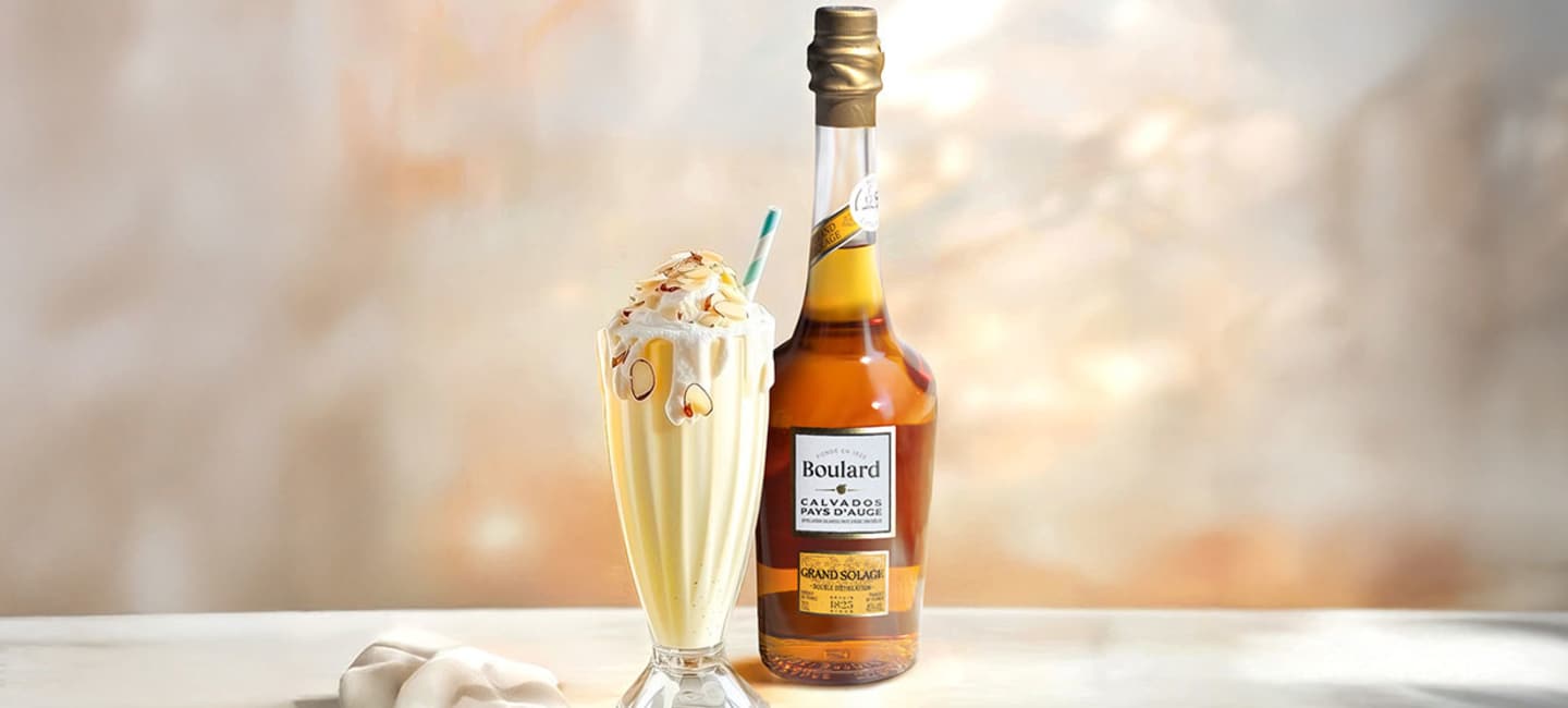 Apple Almond Shake