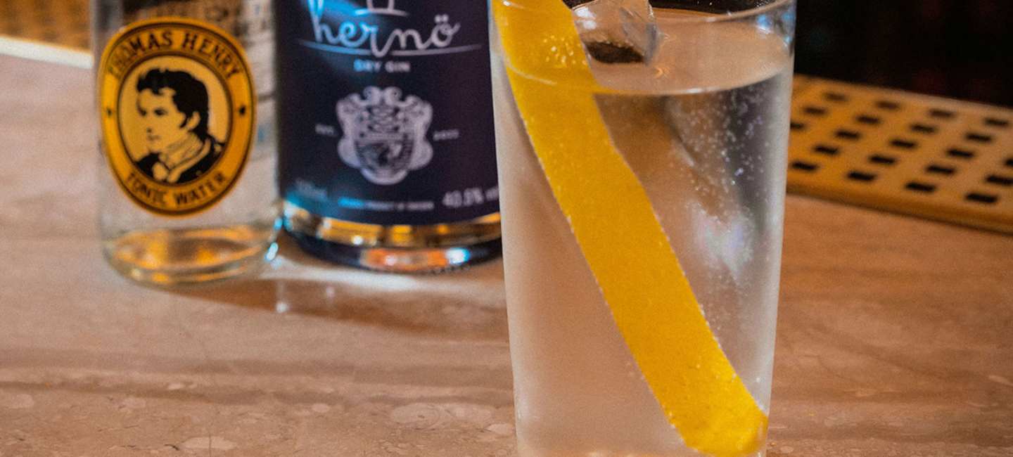 Dry & Tonic