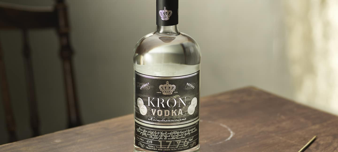 Kronvodka på bord
