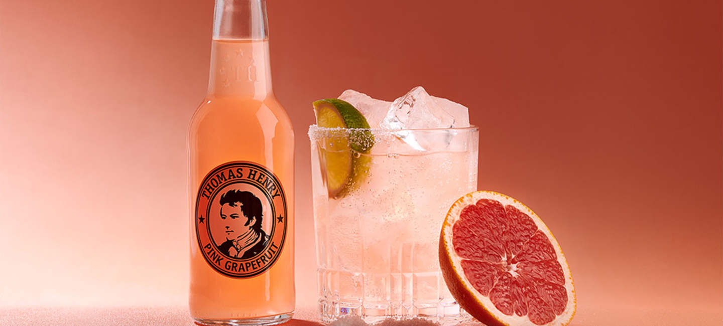 Drinken Pal(no)ma med Thomas Henry Pink Grapefruit 