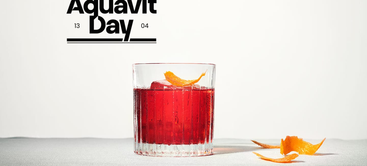 Akvavitdrink och logga för World Aquavit Day