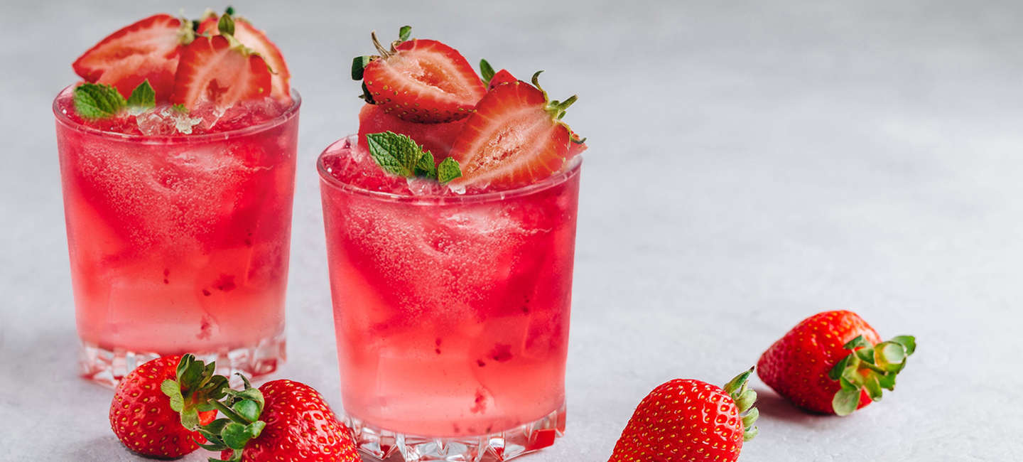 Berry & Basil Smash