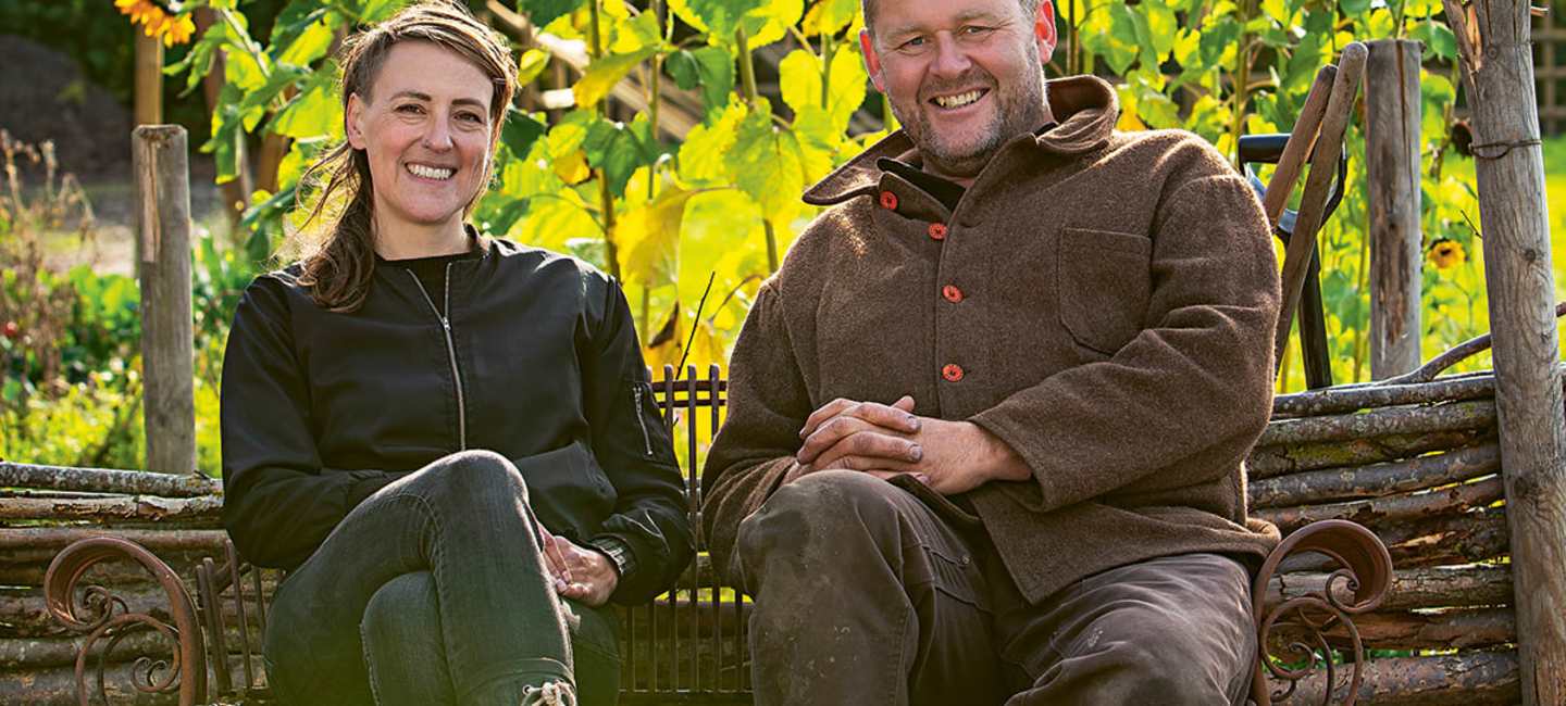 Jenny Neikel och John Taylor i grönska