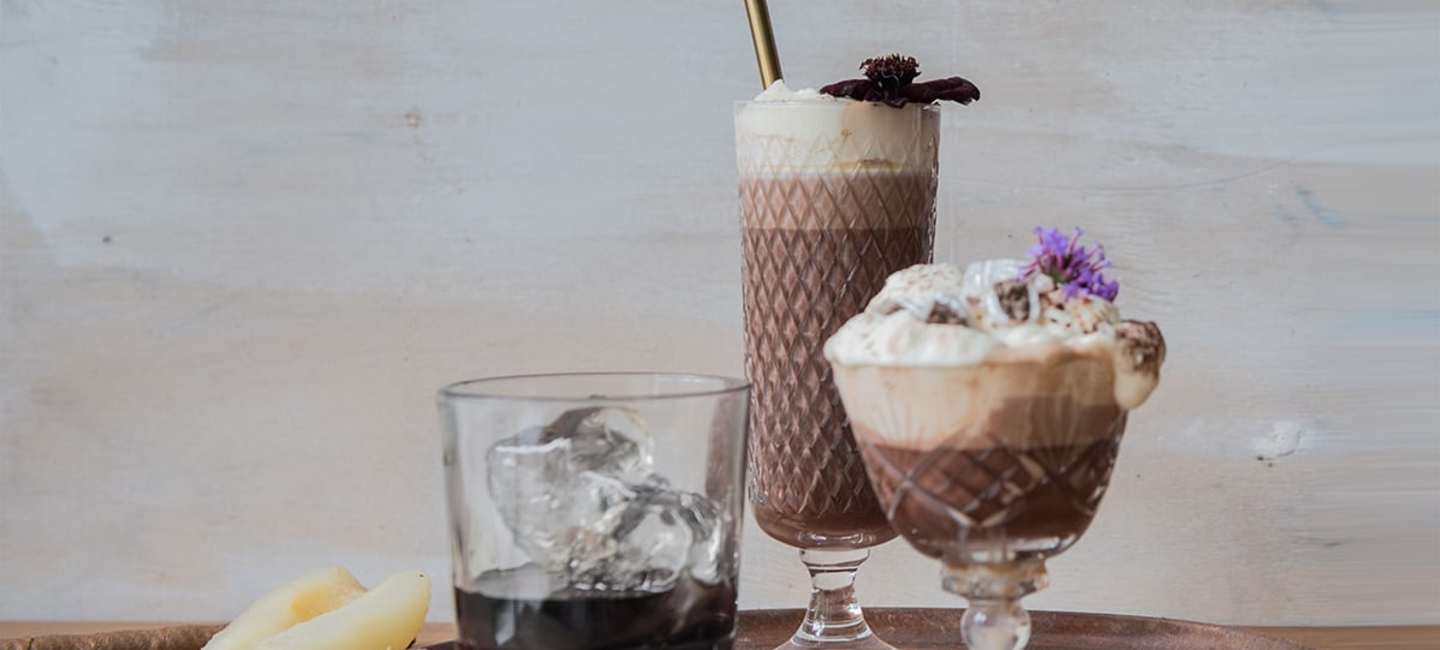 Xanté Dark Chocolate & Pear med mörk varm choklad och mintcrisp.