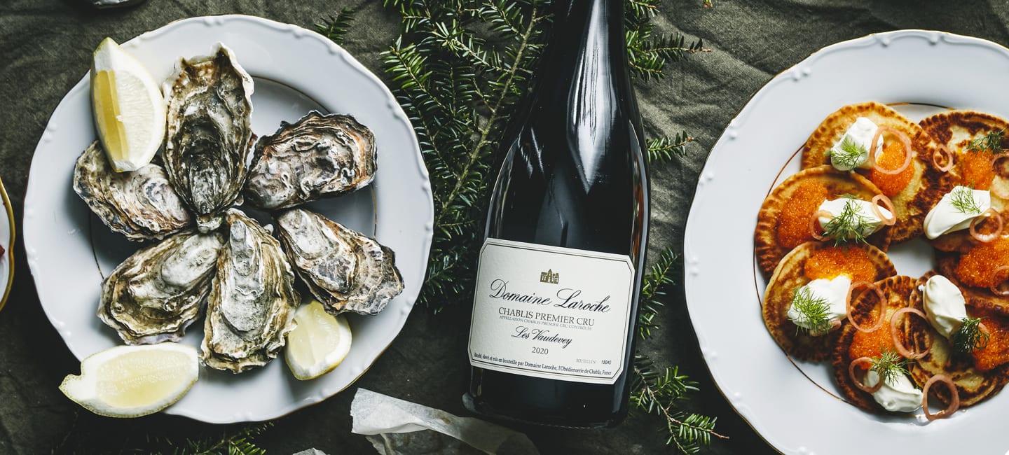 Domaine Laroche Chablis 1er Cru Les Vaudevey ja ruoka-annoksia