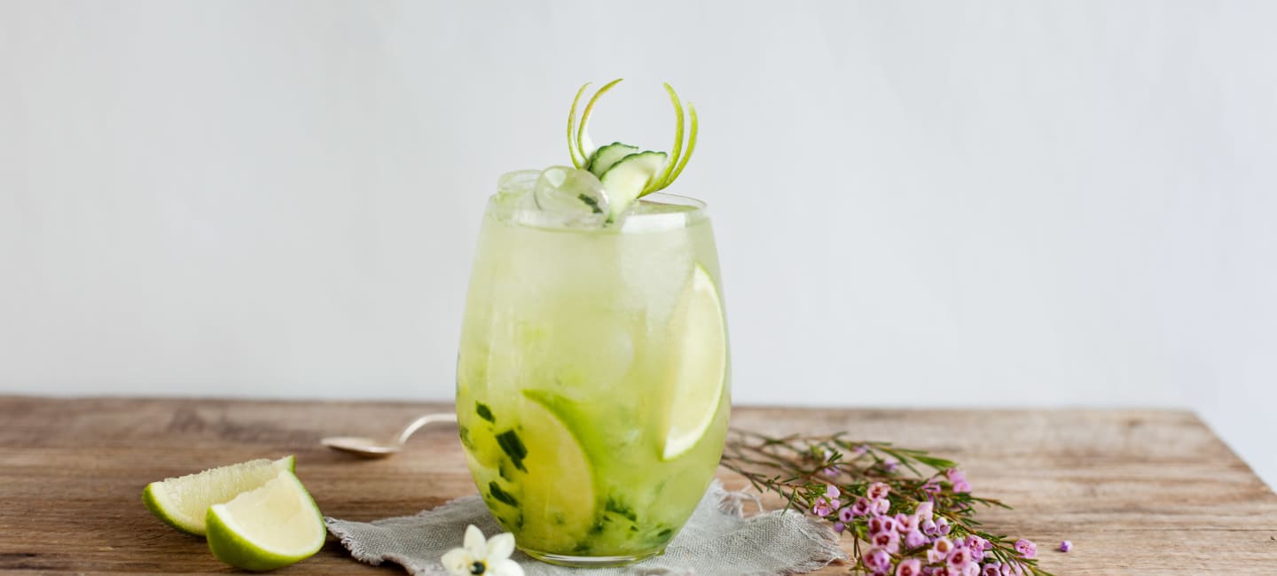 Tämän kesän trendikkäin drinkki valmistetaan viinistä väkevän alkoholin sijaan