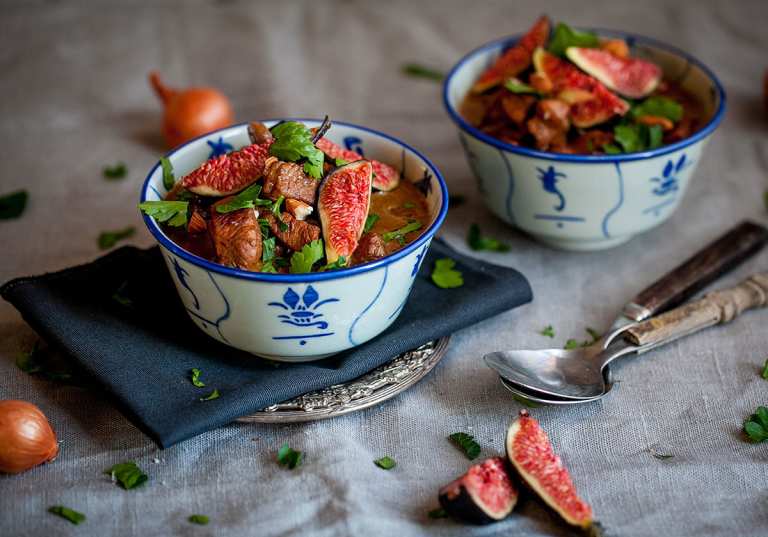 Vintrig köttgryta med kryddor från mellanöstern
