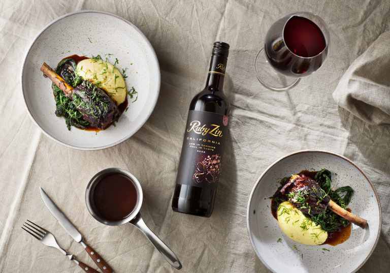 Lammlägg med polenta och svartkål.