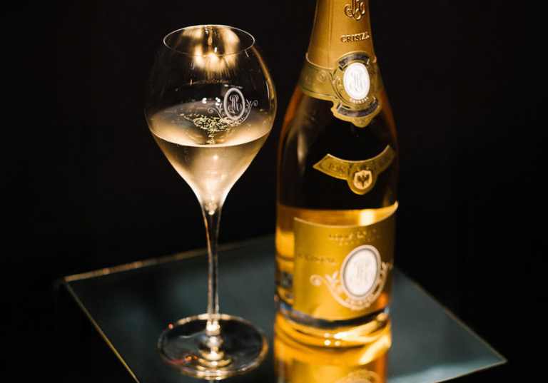Champagneprovning med Louis Roederer.