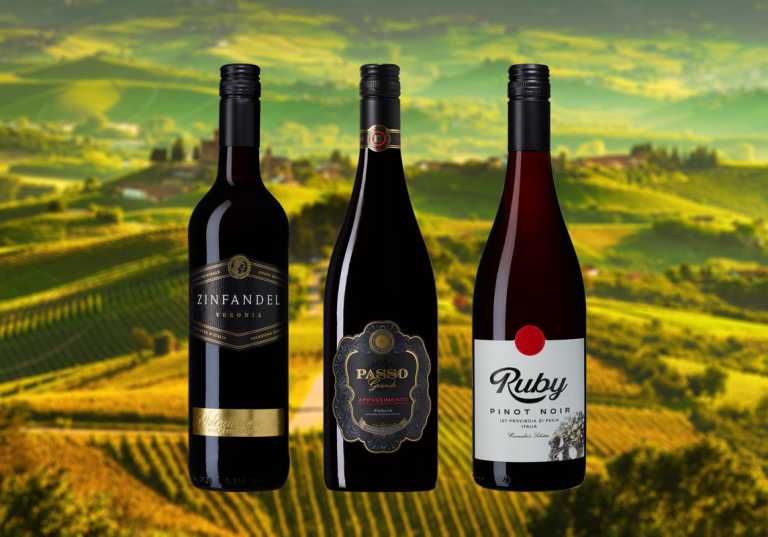 Billiga italienska viner, tre flaskor.
