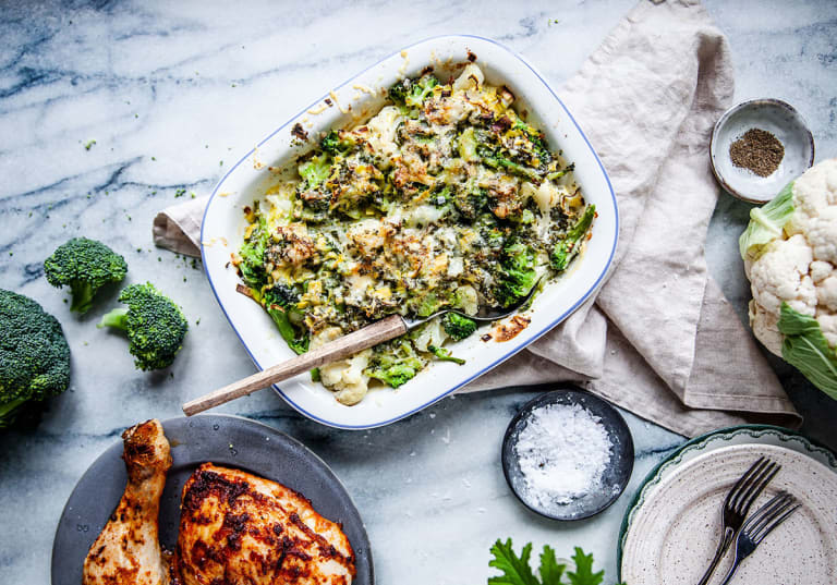 Ugnsrostad kyckling och broccoligratäng