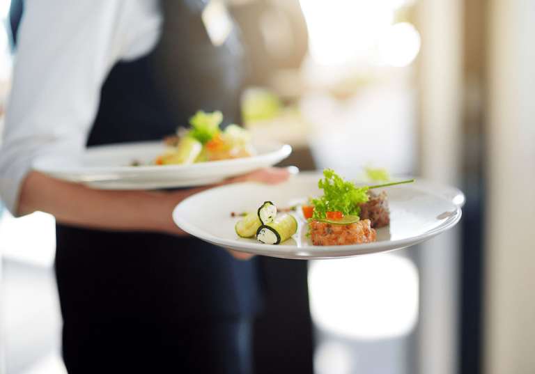 Därför ska du ge dricks på restaurangen