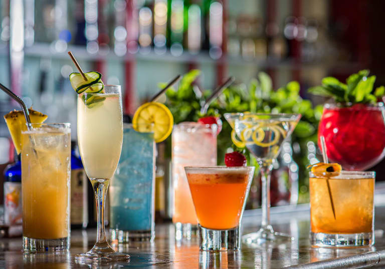 Så gör du sockerlag till dina cocktails