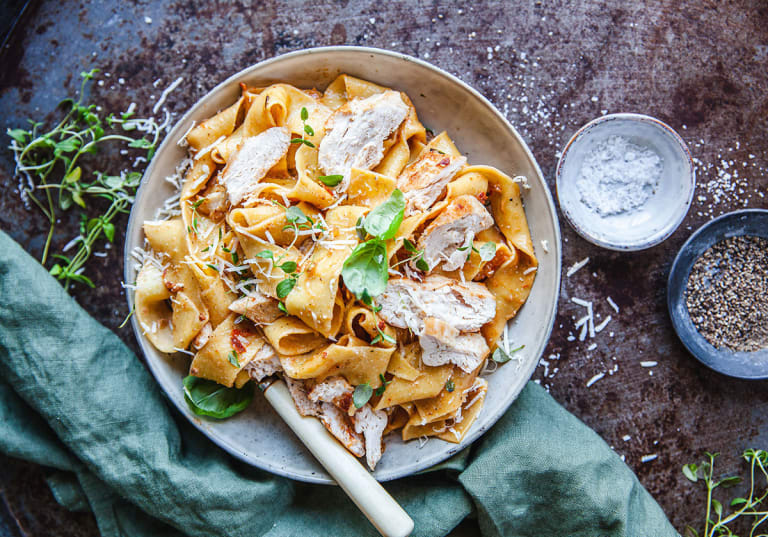 Pasta Alfredo med kyckling.