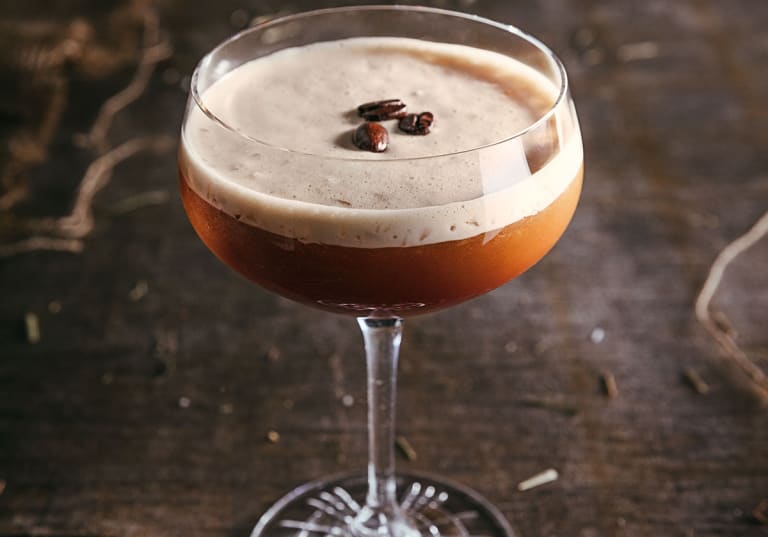 Martini – kungen av cocktails  Bästa receptet på Espresso Martini - Taysta