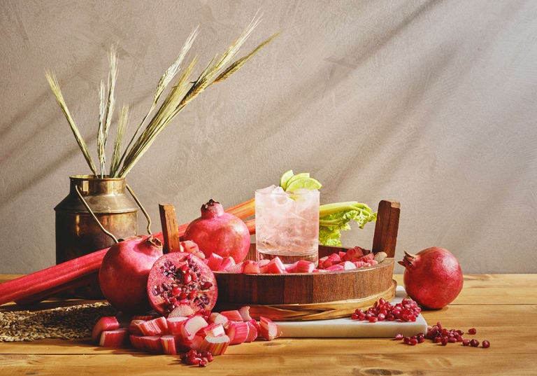 Rosé & Rose med granatäpple och rabarber