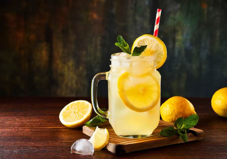 Whiskey Lemonade