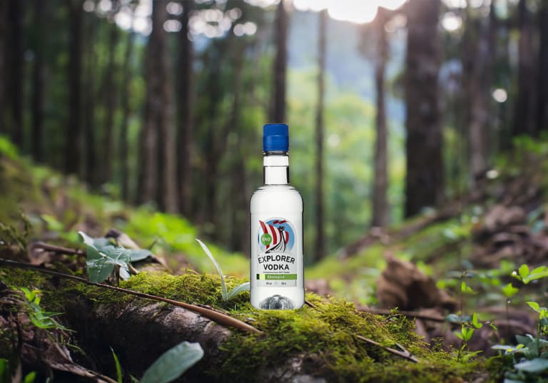 Explorer Vodka Ekologisk i skog