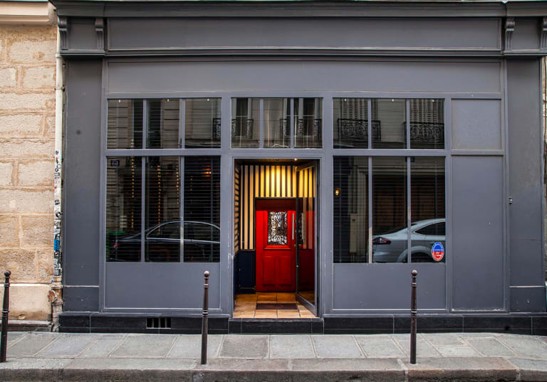 Little Red Door Foto: Aron Farkas