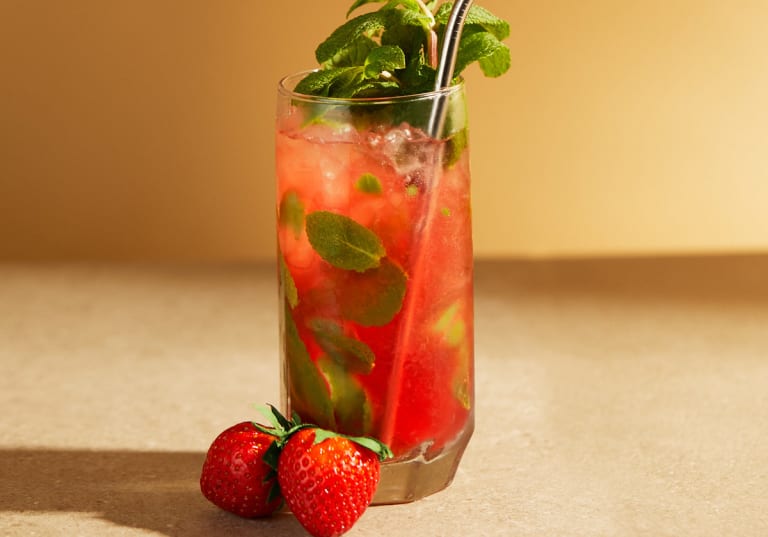 Strawberry Mint Smash