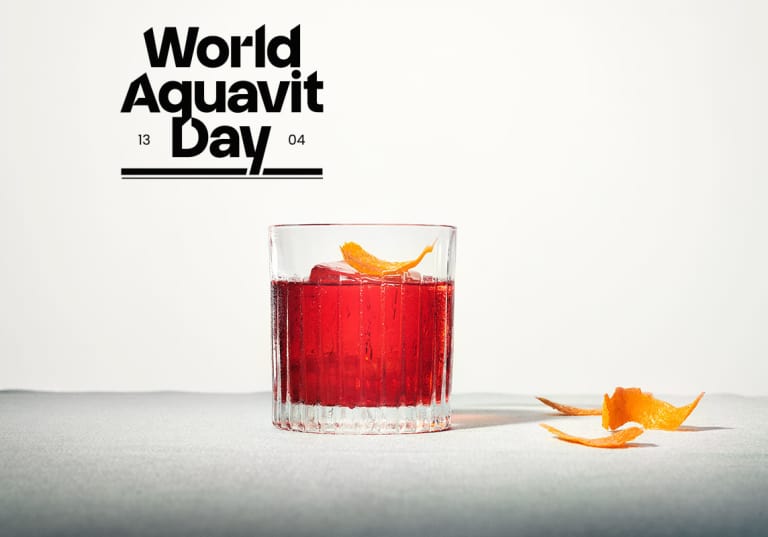Akvavitdrink och logga för World Aquavit Day