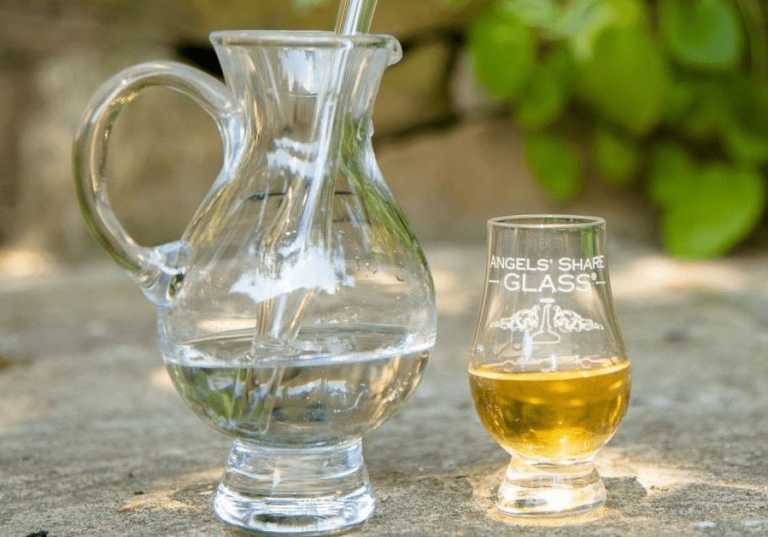 Är det bara whisky som vinner på att vattnas?