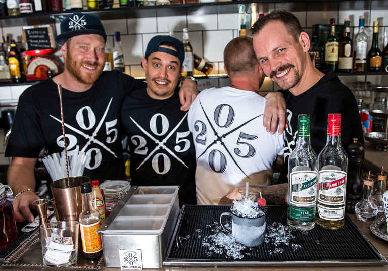 Bartenders med O.P. Anderson på Krog 20hundra5