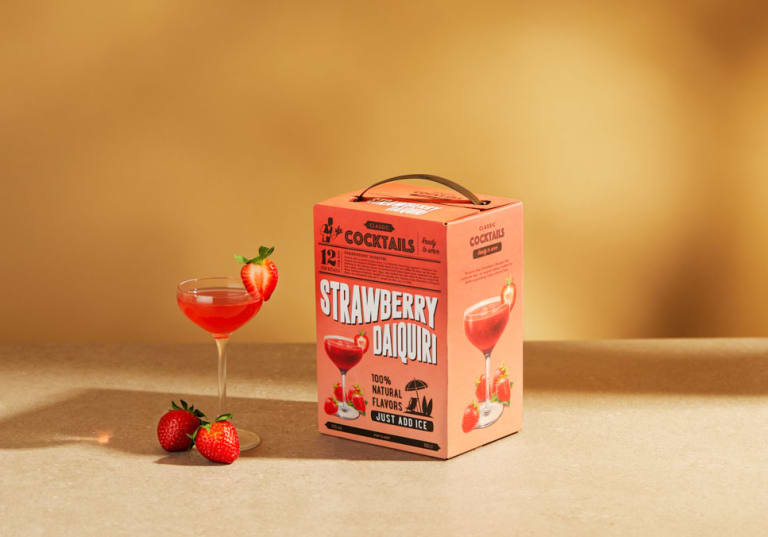 Succén är tillbaka – en somrig Classic Cocktails med Strawberry Daiquiri