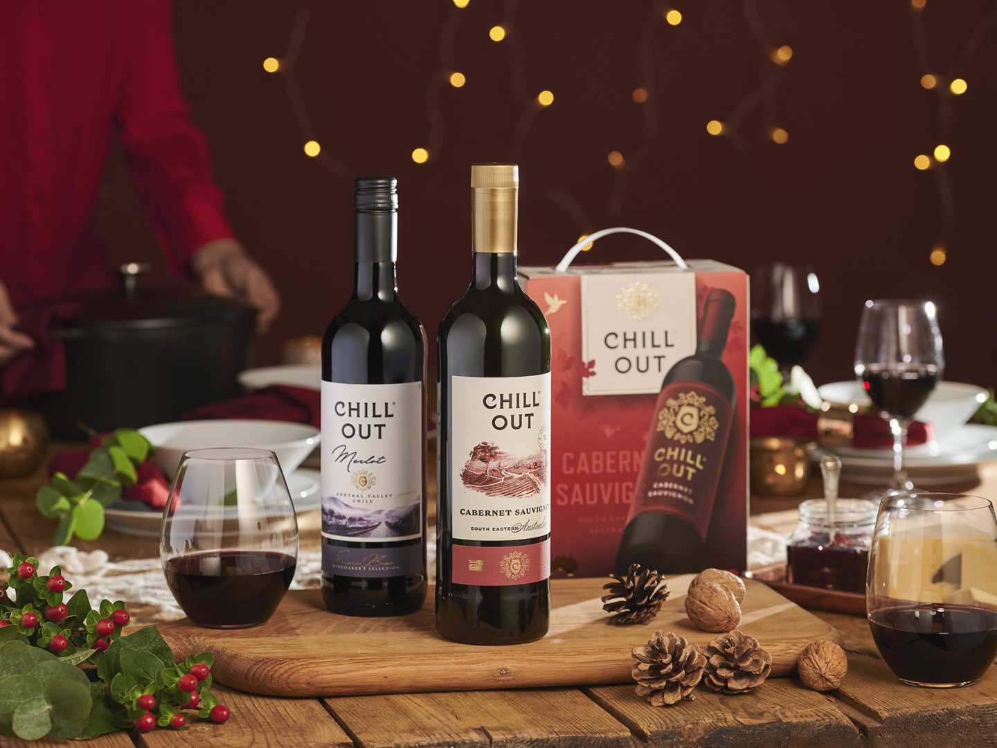 chill_out_ruokakauppaviinit_joulupöydässä