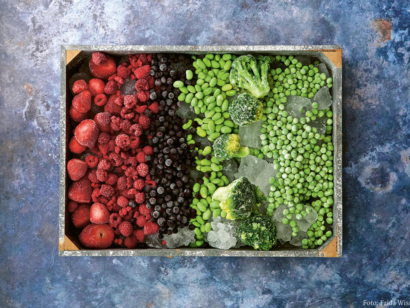 Frysta bär och grönsaker