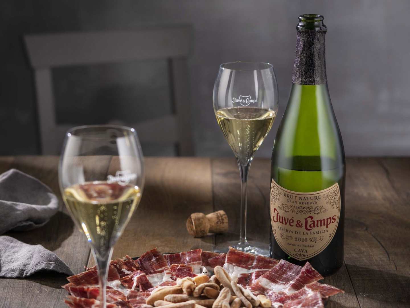 Juvé & Camps Reserva de la familia - exklusiv cava.