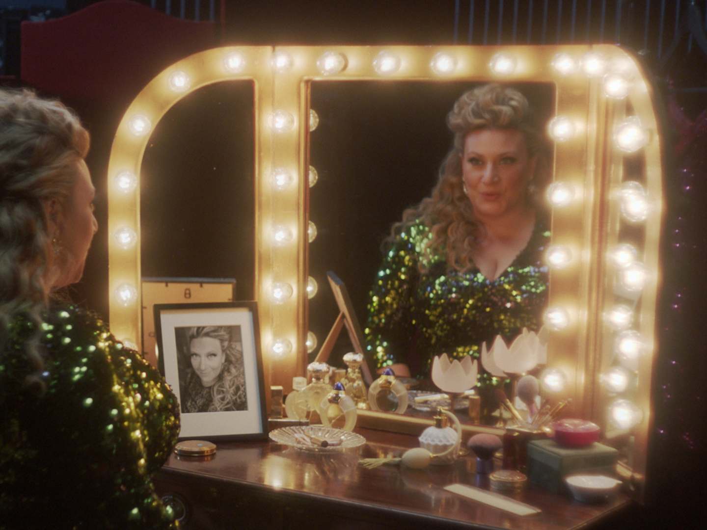 Blossa alkoholfri och Sarah Dawn Finer.