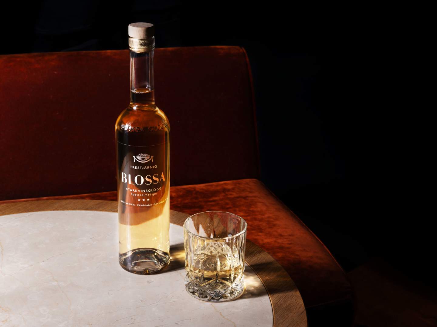 Blossa Trestjärnig Frost Gin, lanseras 2025.