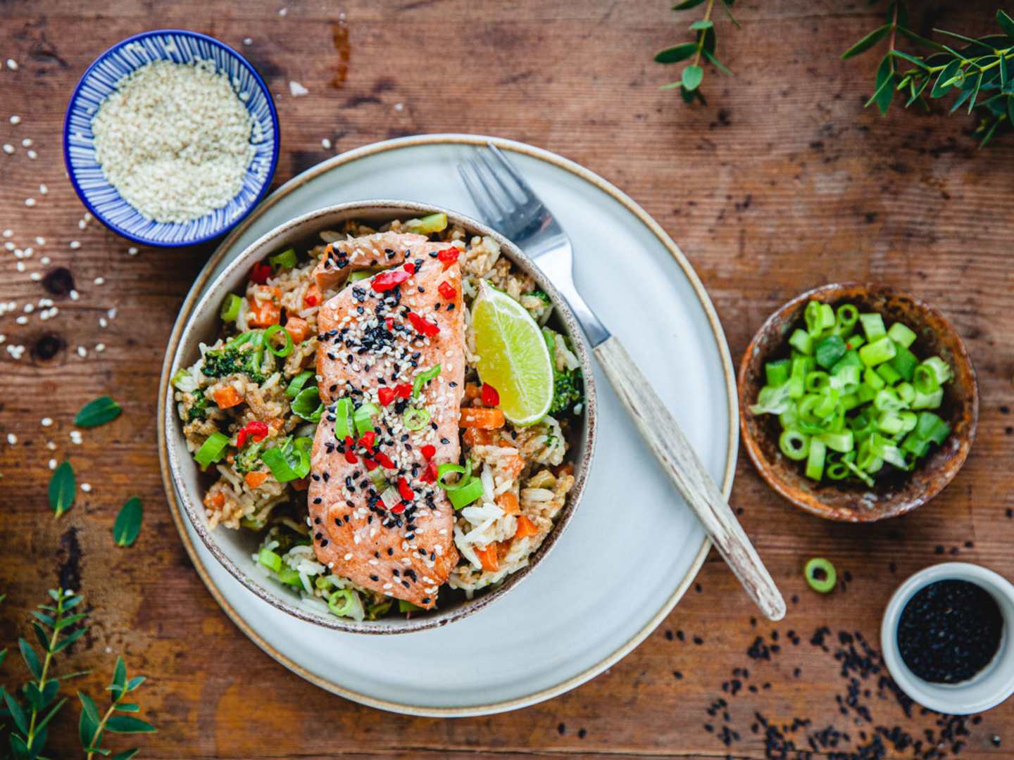 Fried rice - stekt ris med lax.