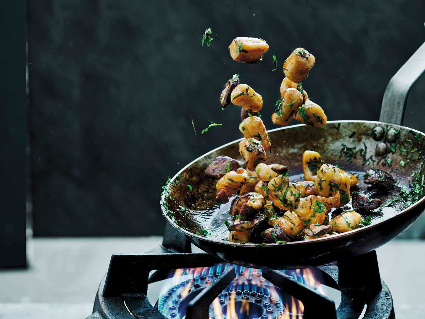Gnocchi med shiitake och parmesan från boken "Potatis".