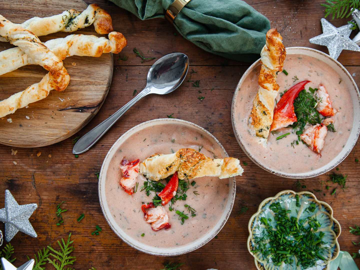 Hummersoppa med cognac.