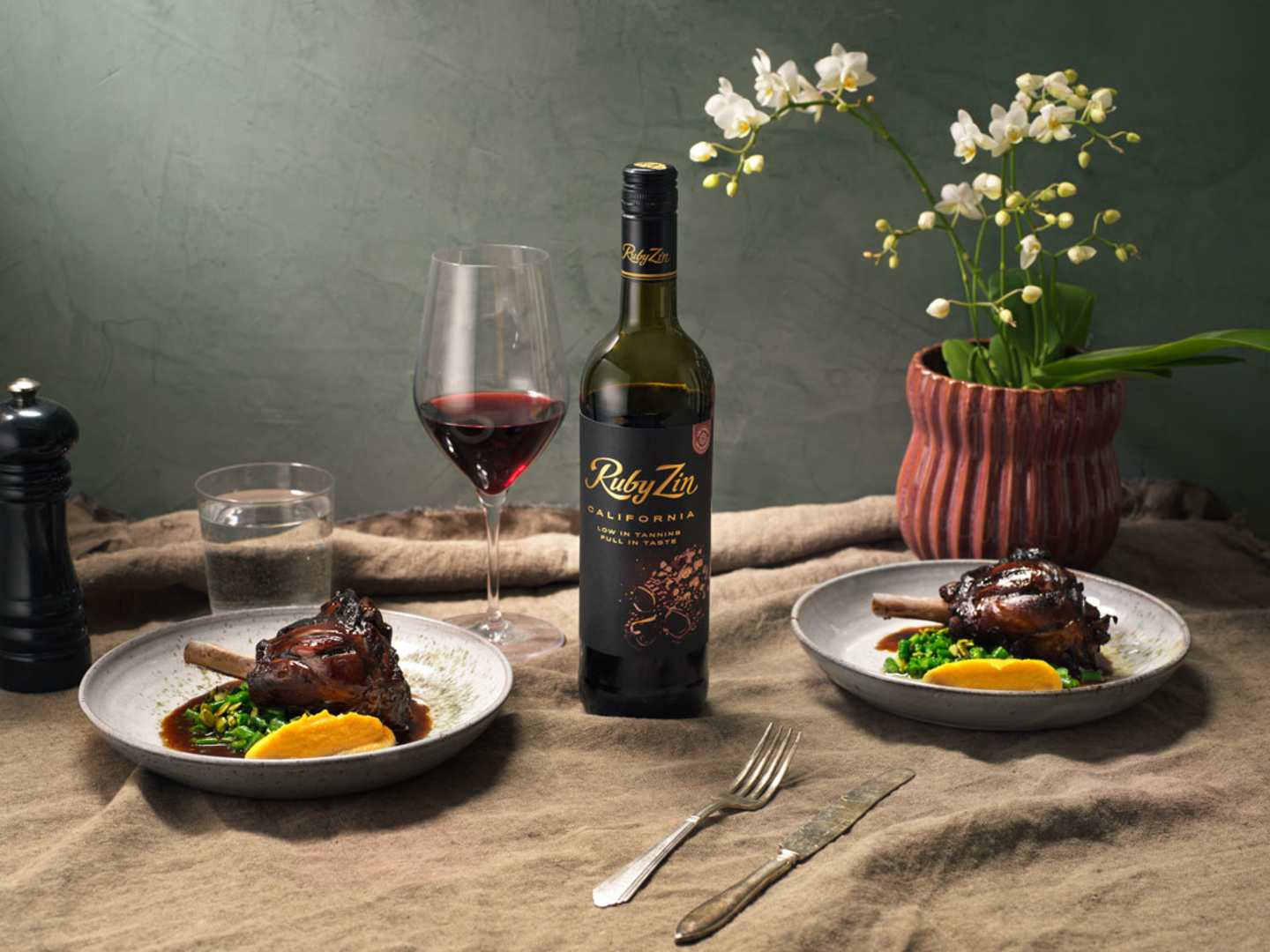 Lammlägg med pumpakräm.