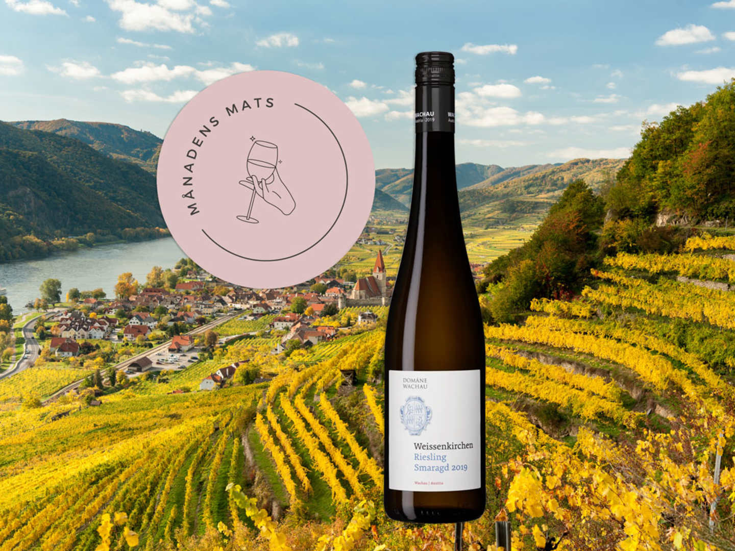 Domäne Wachau Weissenkirchen Riesling Smaragd är Månadens Mats i augusti 2025.