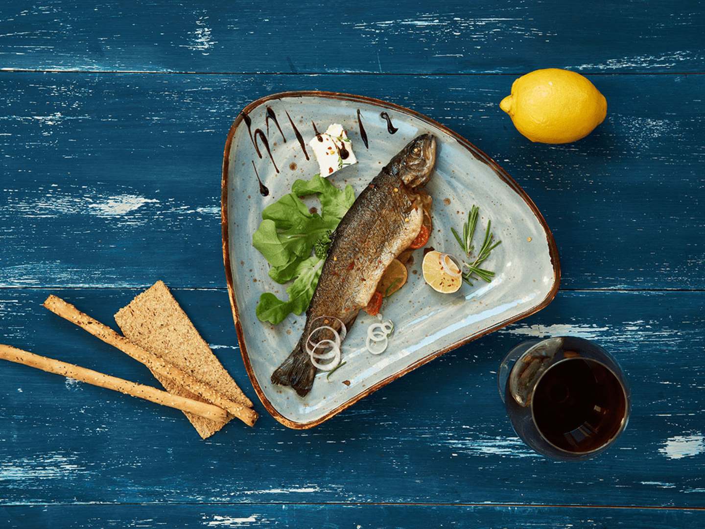 Kan man dricka rött vin till fisk?